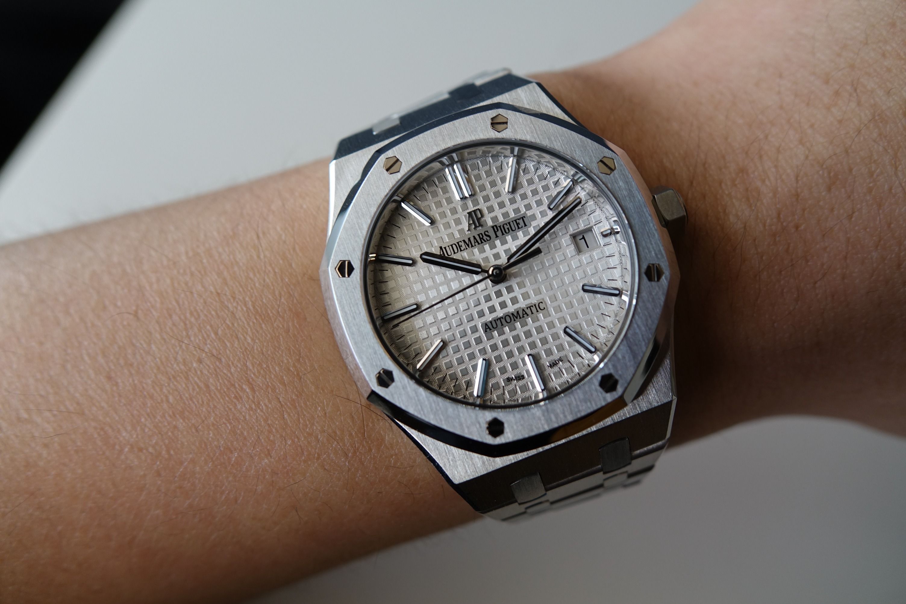 Audemars piguet royal best sale oak 15450st price