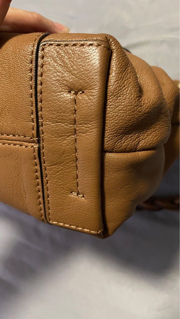 Michael kors naomi satchel 2025