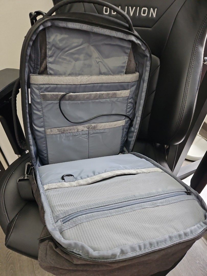Backpack (Category: Backpacks) located in Singapore. Submitted by Anonymous (Listing ID 1251346806, Image 5). Description: Very good quality. Comes with a lot of compartments. Can be used as backpack or sling bag. Comes with USB connector..