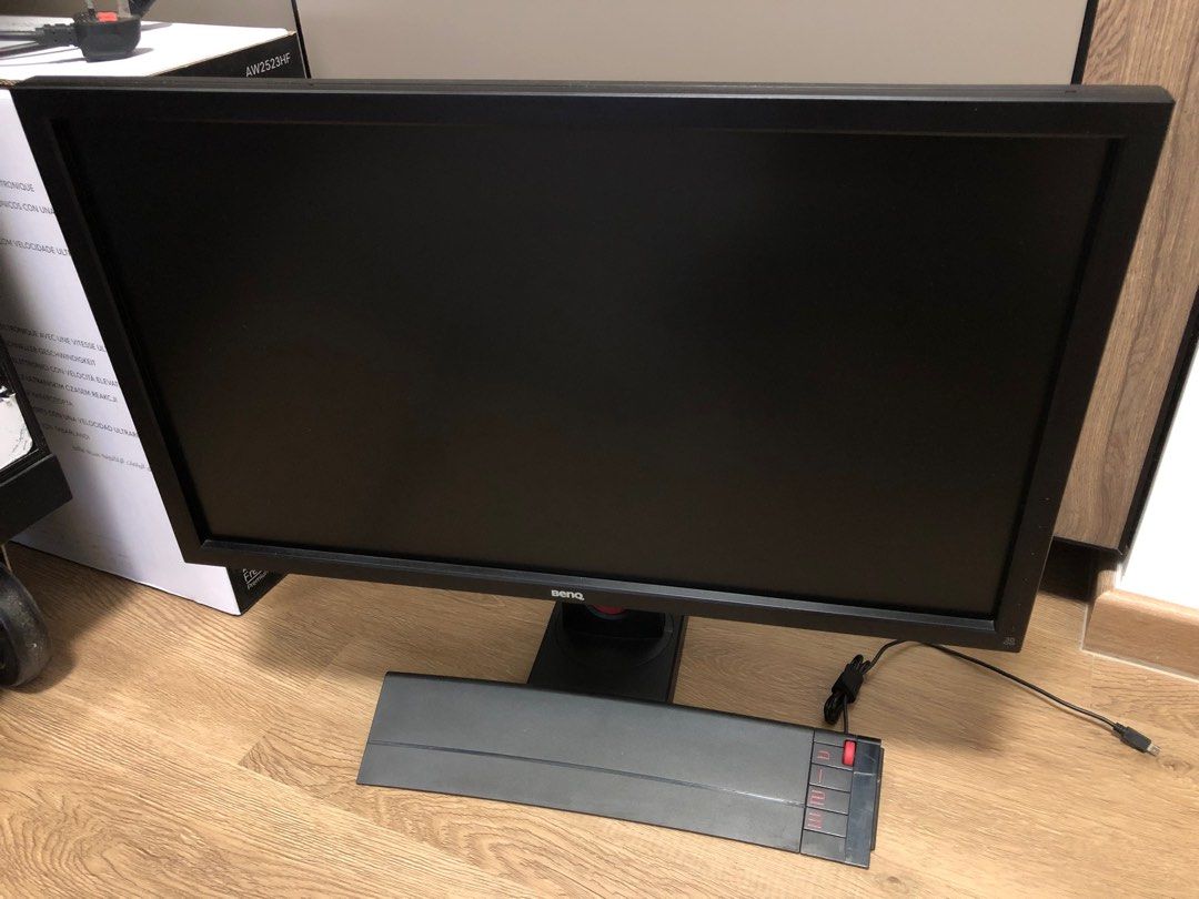 BenQ XL2420T, Computers & Tech, Parts & Accessories, Monitor Screens on  Carousell