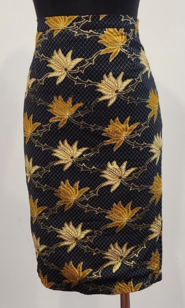 Black and gold 2025 floral pencil skirt