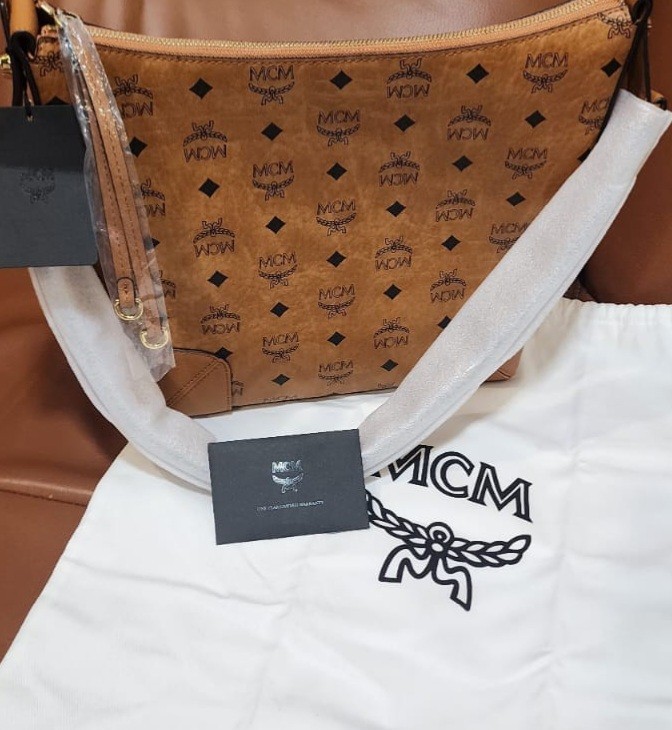 BNWT MCM Visetos Crossbody Bag Large Pouch, Powder Pink/Black $430