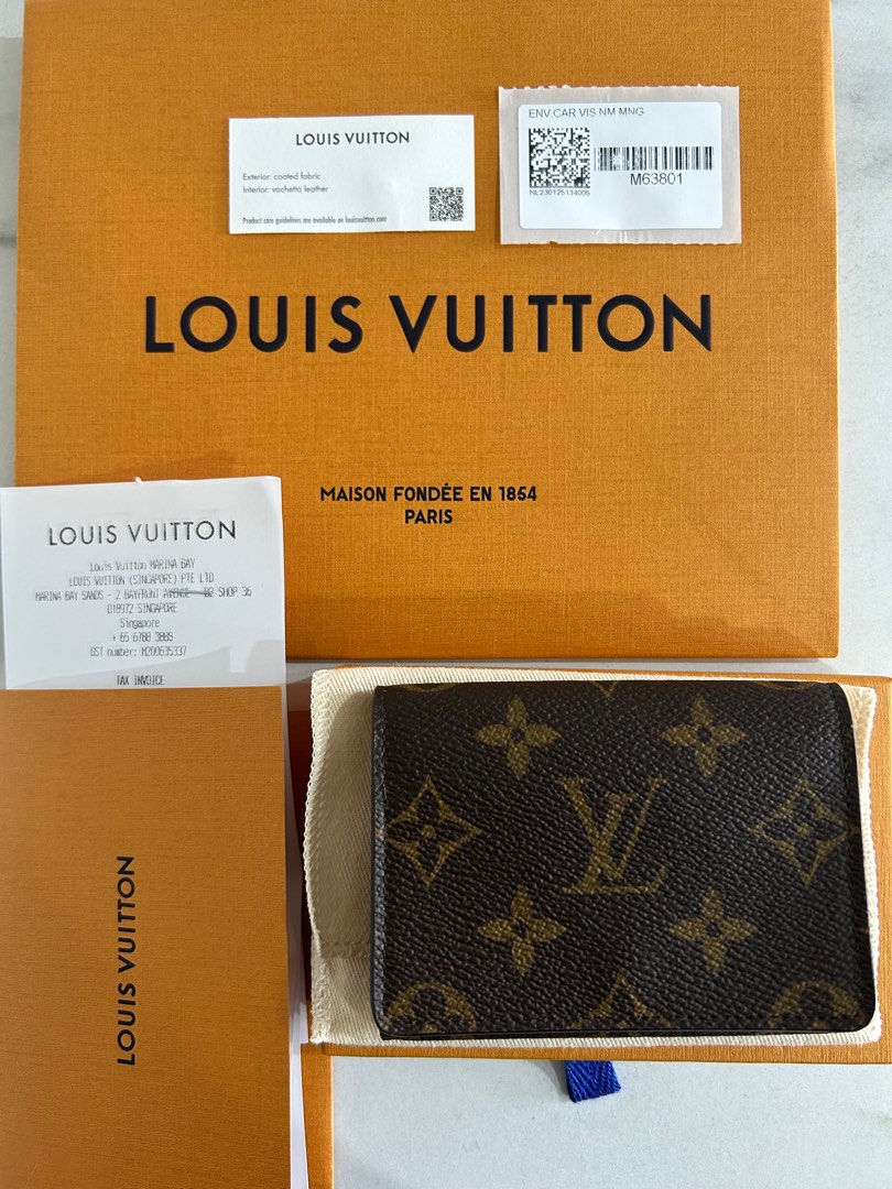 The new #louisvuitton receipt folder. Used to come in mail-like
