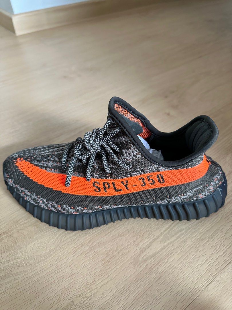 BNIB US6 Adidas Yeezy Boost 350 V2 Carbon Beluga Men s Fashion