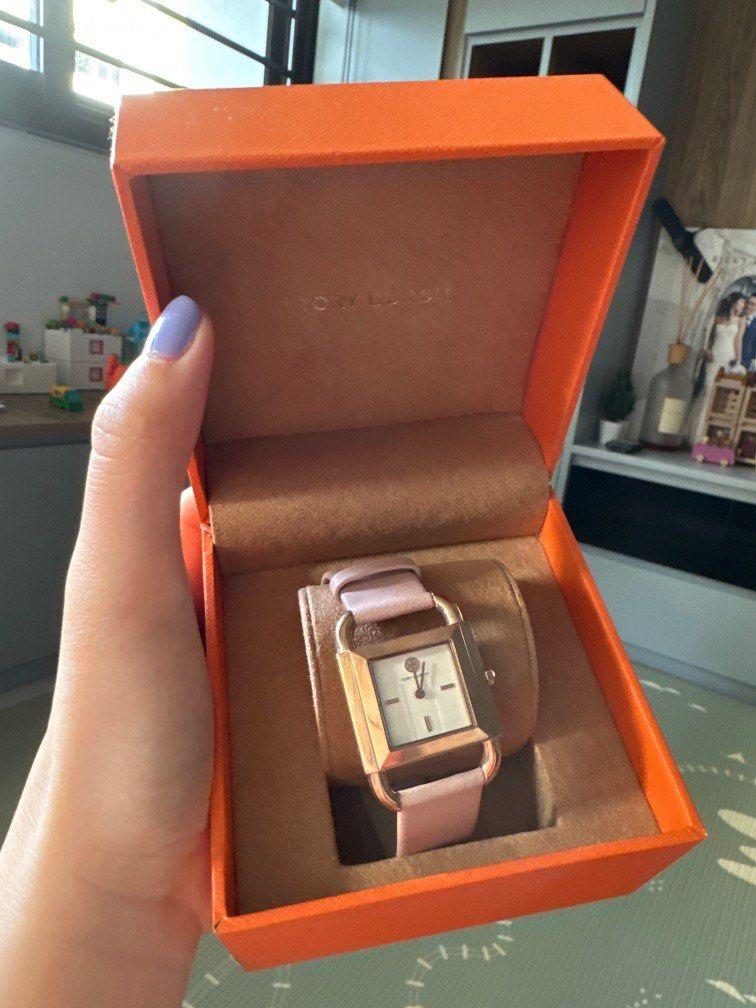 Tory burch discount digital watch