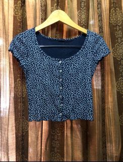 Brandy Melville button top