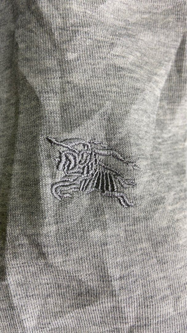 Burberry sweater silver hotsell