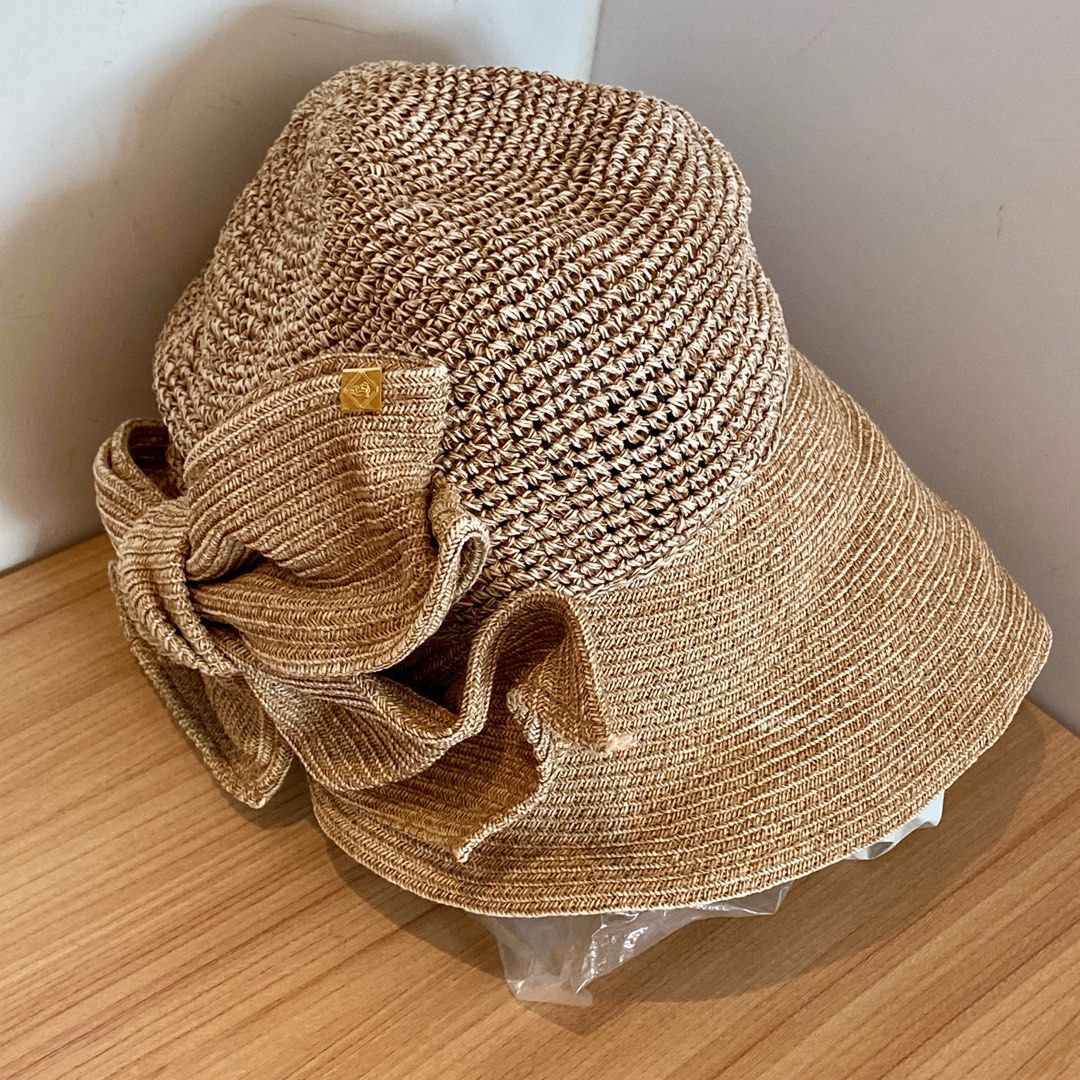 Ca4la Hat (made in Japan) 日本牌子草帽, 女裝, 手錶及配件, 帽