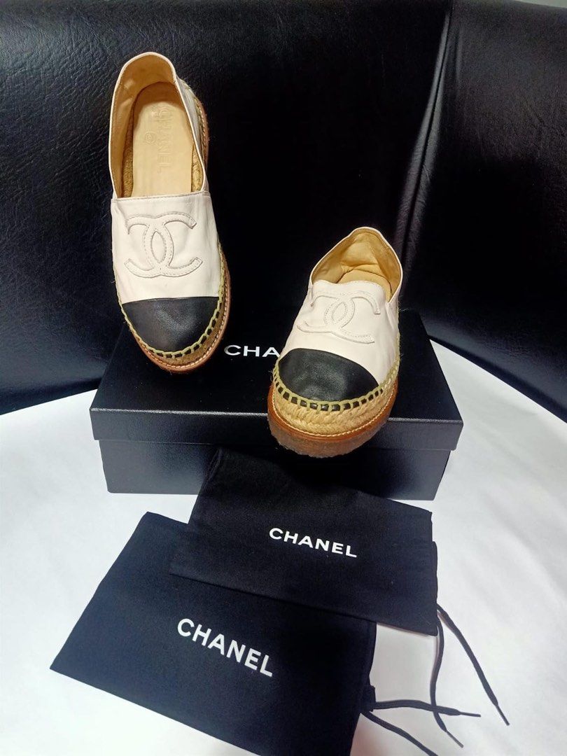 Chanel new arrivals gummy slides