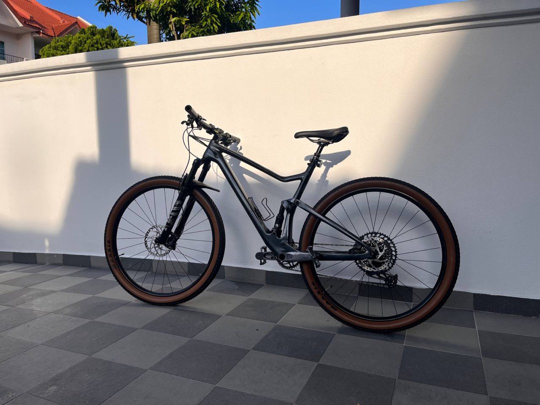 Scott spark rc 2025 900 team green bike
