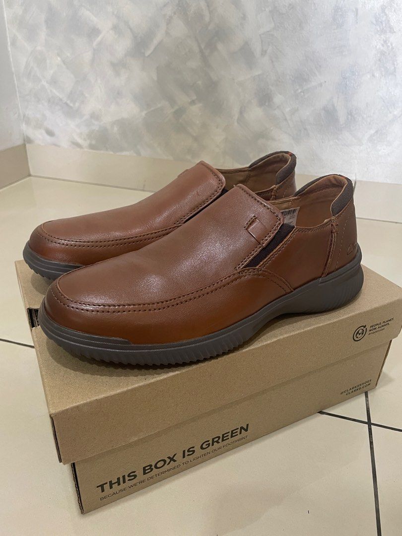 Clarks shoes warehouse sale hot sale