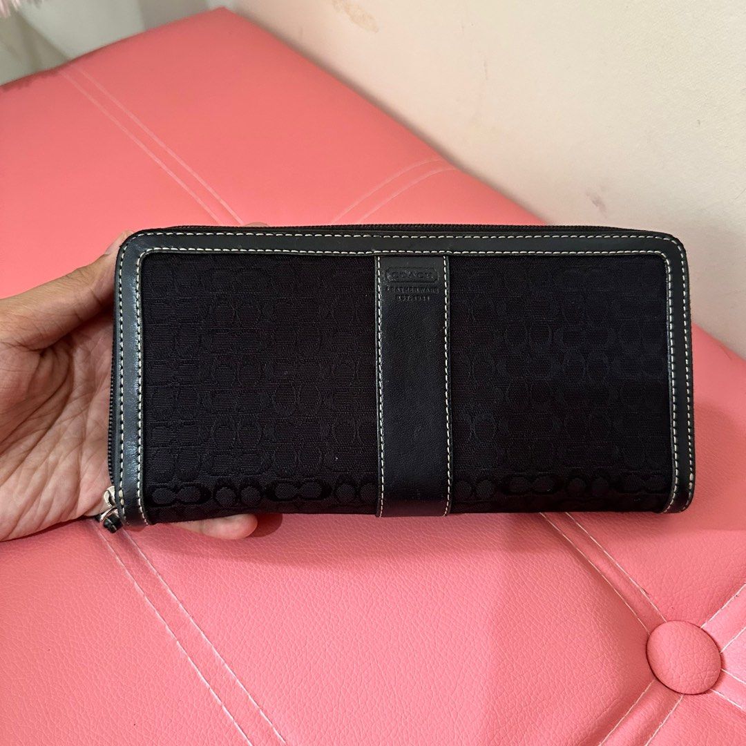 Coach Mini Pochette, Luxury, Bags & Wallets on Carousell