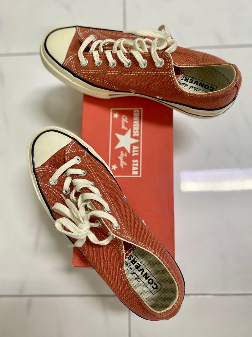 Converse best sale terracotta red