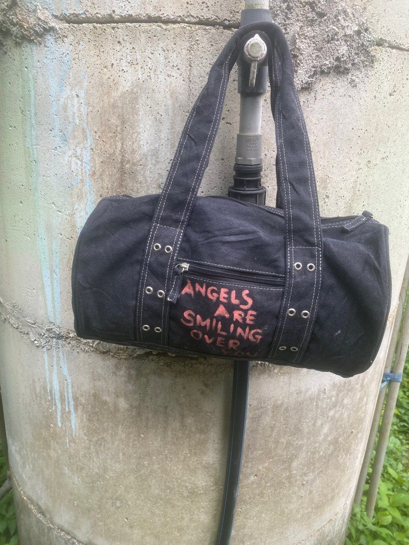 DIA NA FRANCAIS MINI SMALL DUFFLE BAG, Men's Fashion, Bags, Backpacks