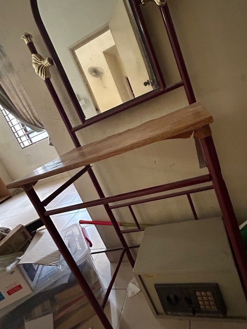 Dresser Table Furniture Sale