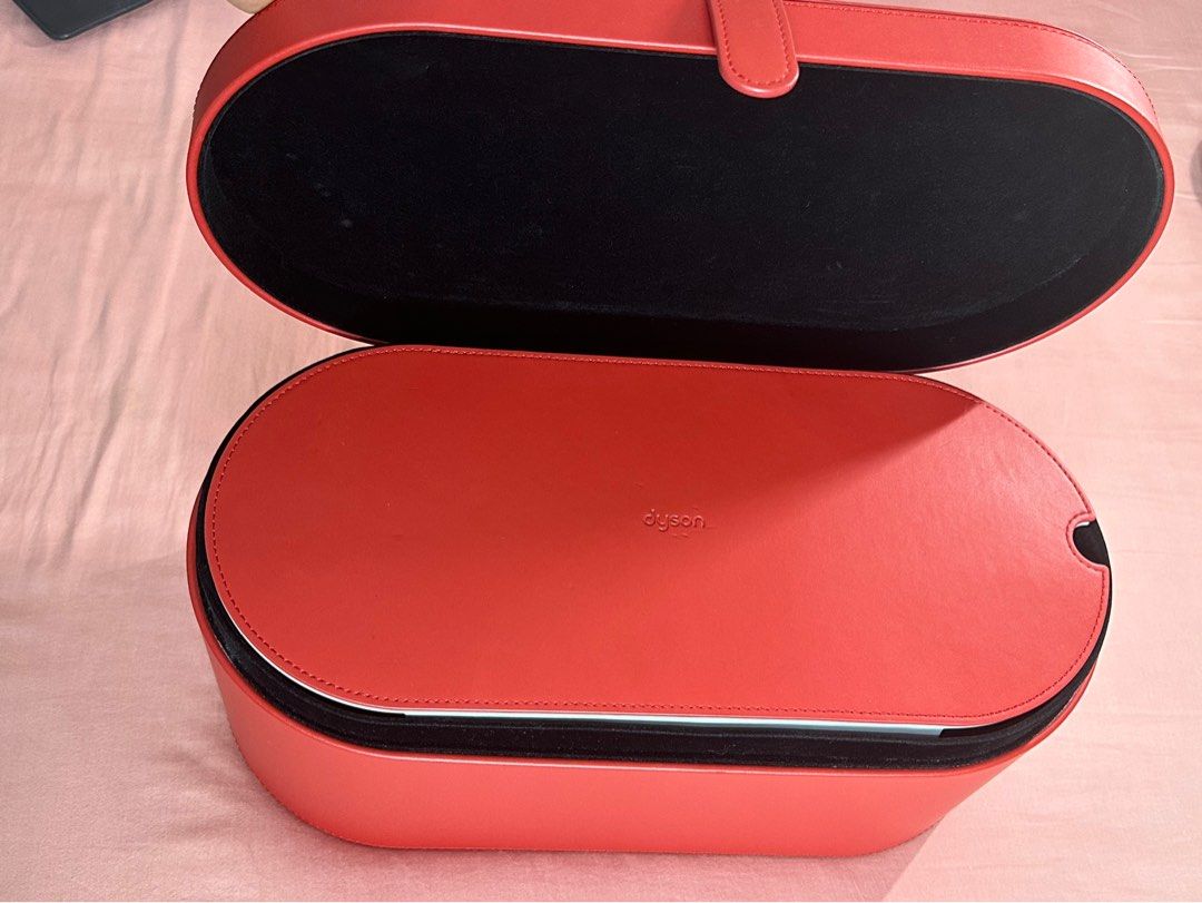 Dyson Airwrap, Beauty & Personal Care, Hair on Carousell
