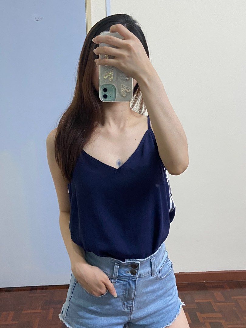 Navy blue tank top sale outfit
