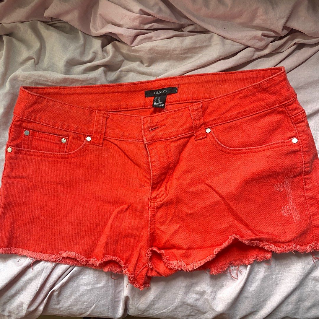 Forever21 Red Shorts Mid Rise Denim (Category: Shorts) located in Quezon City. Submitted by nikkadg (Listing ID 1251306455, Image 2). Description: Forever21 Red Shorts Mid Rise US 31 on tag Waist 35” Hips 38” Length 10”.