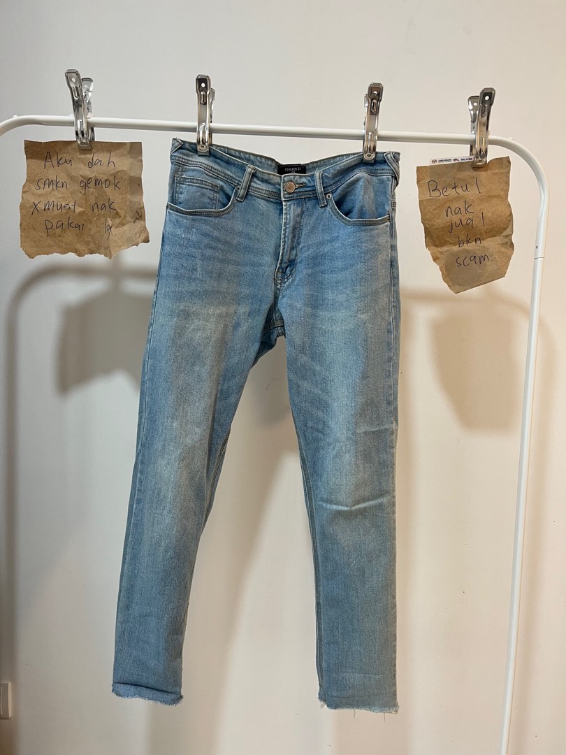Forever 21 Jeans Men s Fashion Bottoms Jeans on Carousell