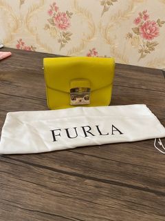 Furla Metropolis warna Lime 100% Original
