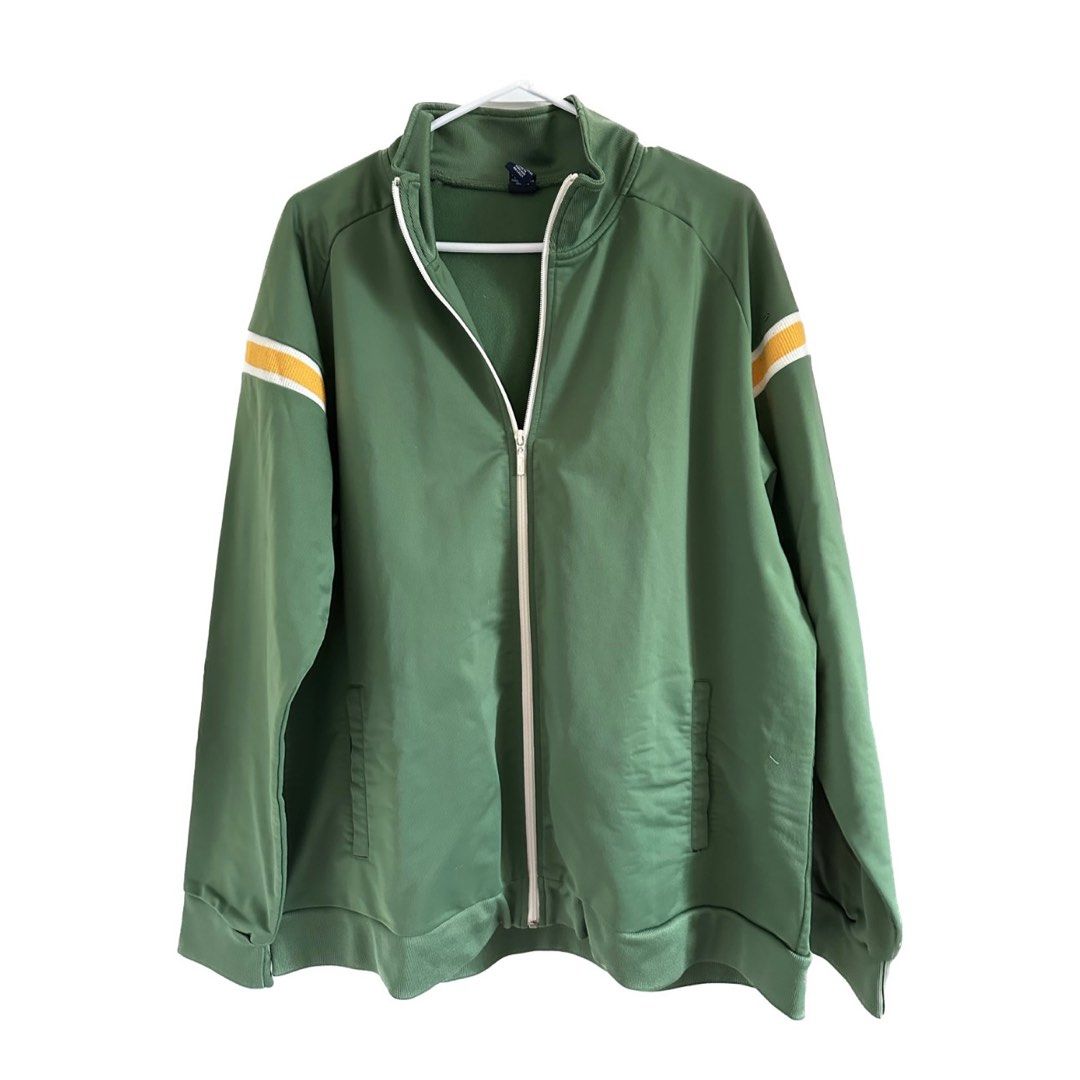 Gap store green sweater