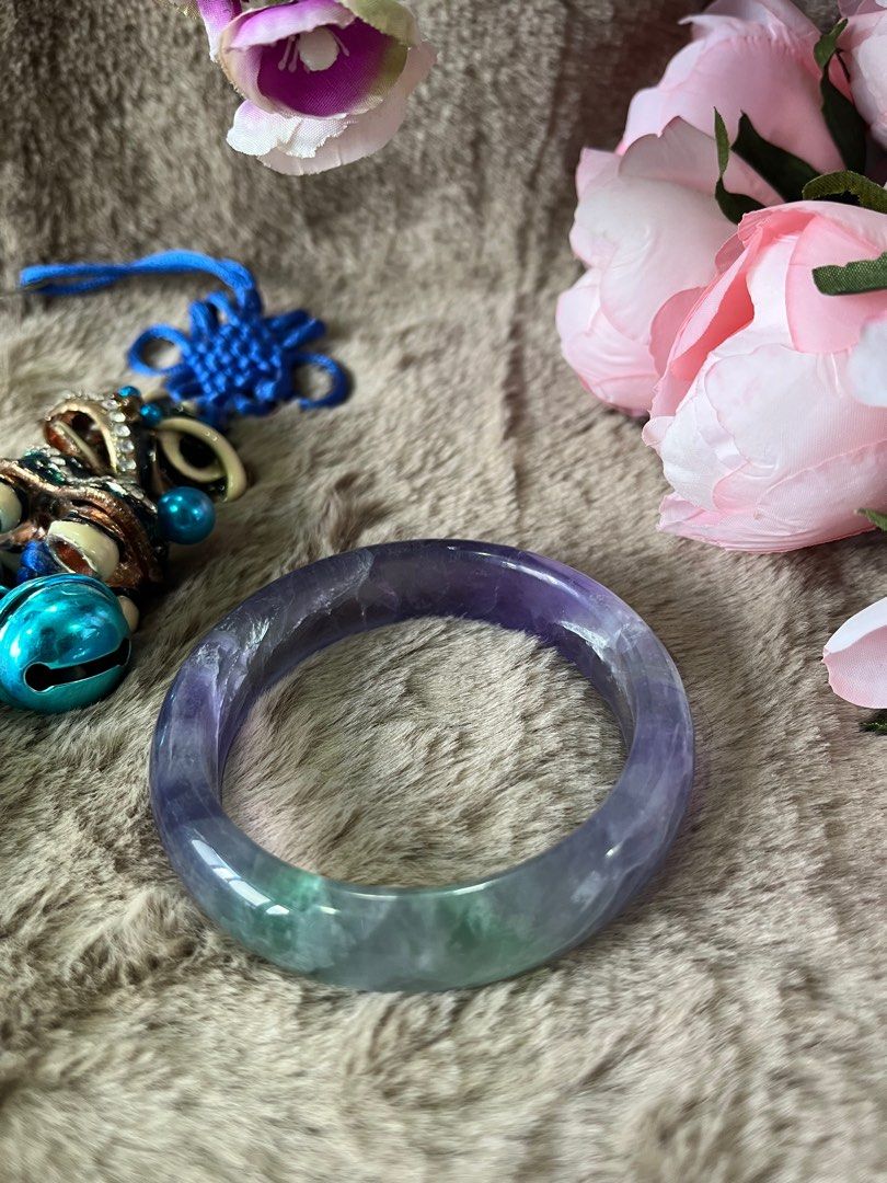 Genuine purple and green fluoride bangle size 56mm
