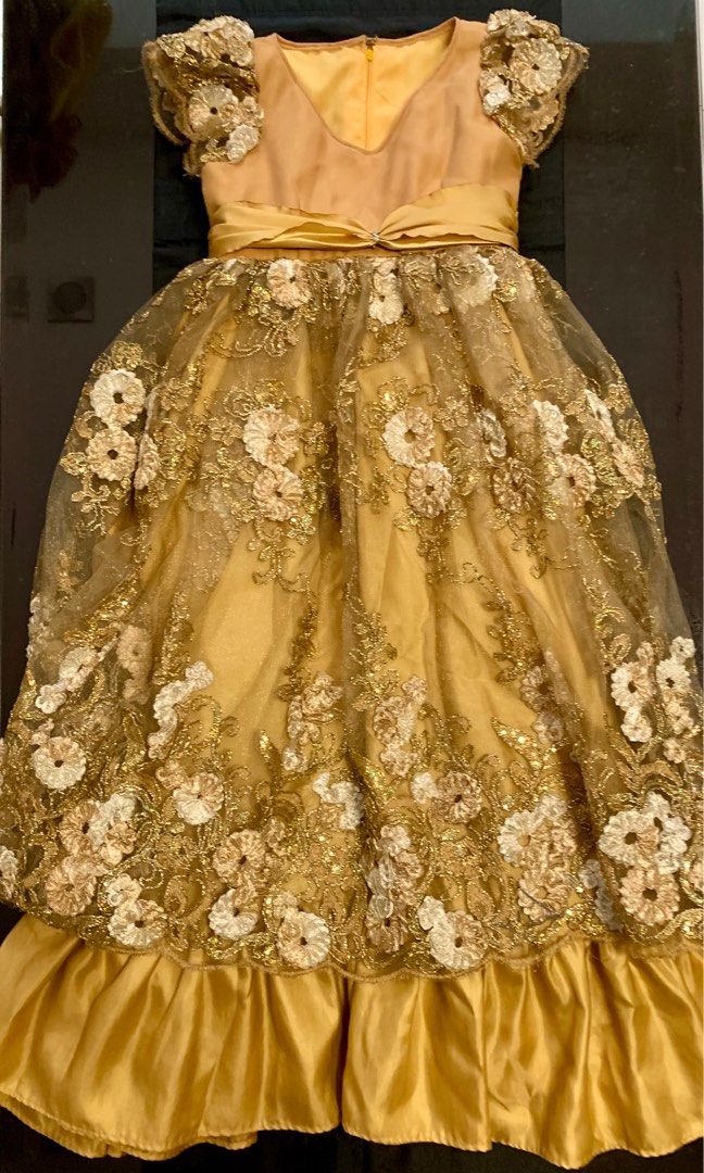 Update more than 150 gown dress golden latest