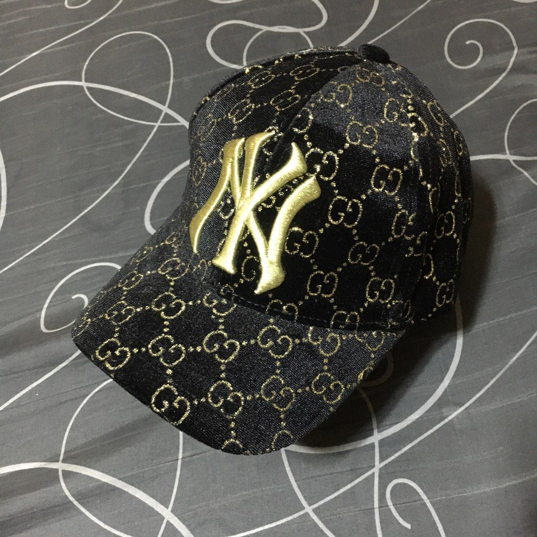 GUCCI x NY Yankees GG Supreme Monogram Cap, Men's Fashion, Watches &  Accessories, Caps & Hats on Carousell