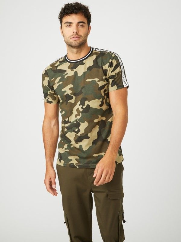 Guess camo t shirt online