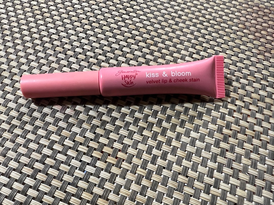 Happy Skin Generation Kiss and Bloom Velvet Lip and Cheek Stain on