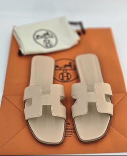 FLASH SALE!!! Hermès Oran With Dustbag and Paperbag Size 38
