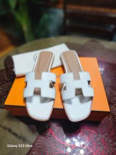 Hermes Oran With Dustbag Size 37