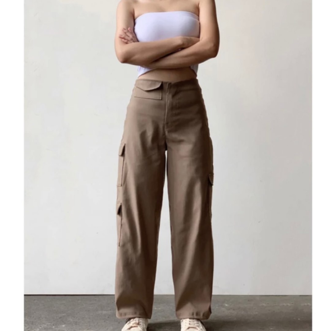 Hipgoddess Baggy Petite Friendly Cargo Pants on Carousell