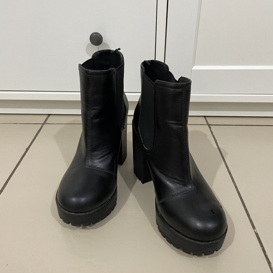 H M DIVIDED Boots for sale Women s Fashion Footwear Boots on Carousell