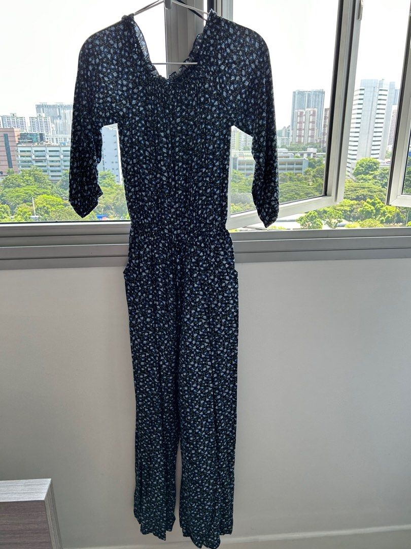 Hollister floral jumpsuit best sale