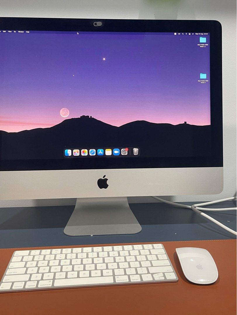 APPLE iMac 21.5インチ 有線キーボード付き - デスクトップ型PC