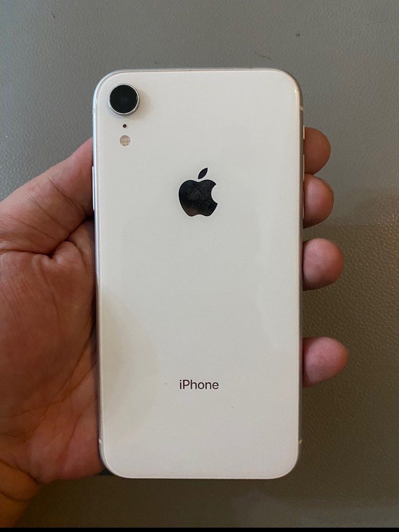 Iphone XR 64gb white, Telepon Seluler & Tablet, iPhone, iPhone X