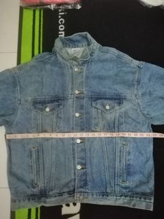 (Category: ) located in . Submitted by yazidajid1984.1 (Listing ID 1251464265, Image 1). Description: .