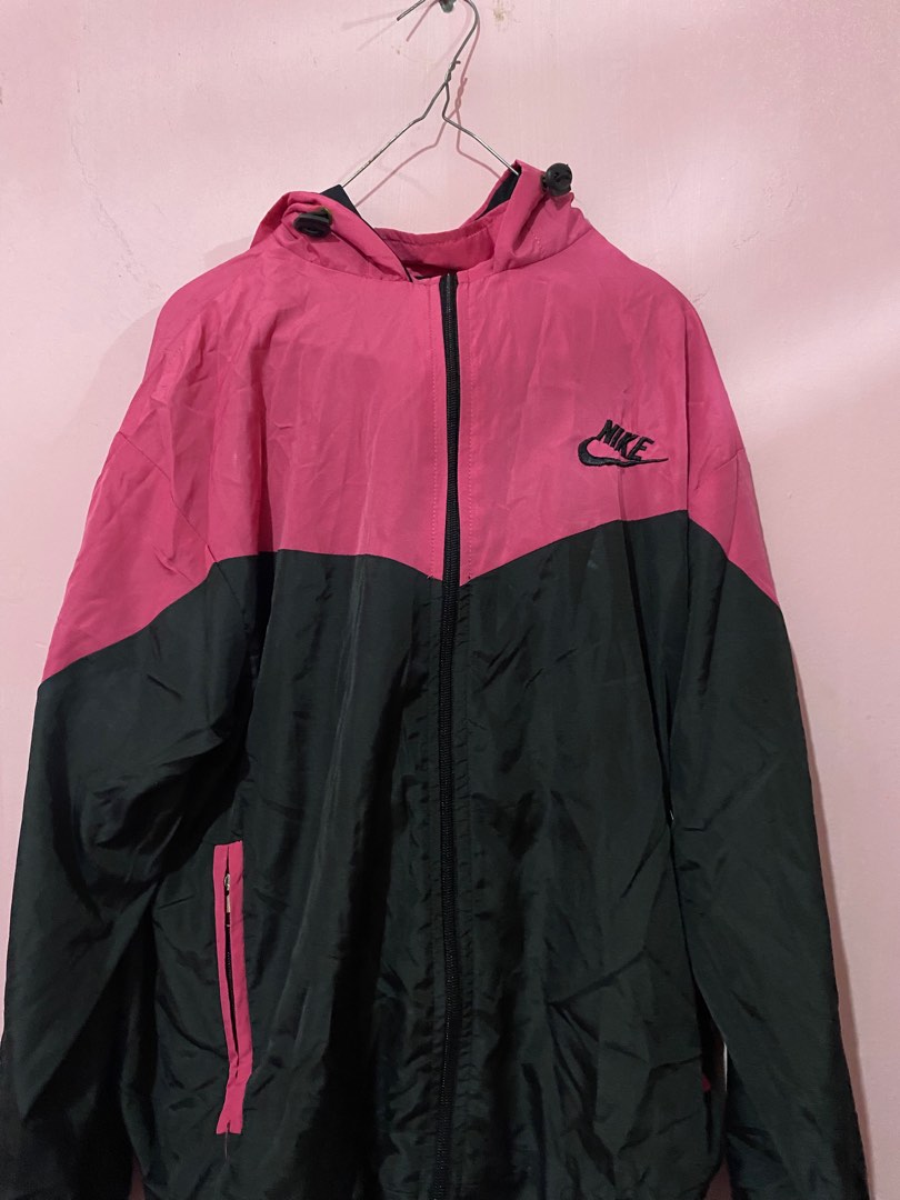 Jaket Nike On Carousell