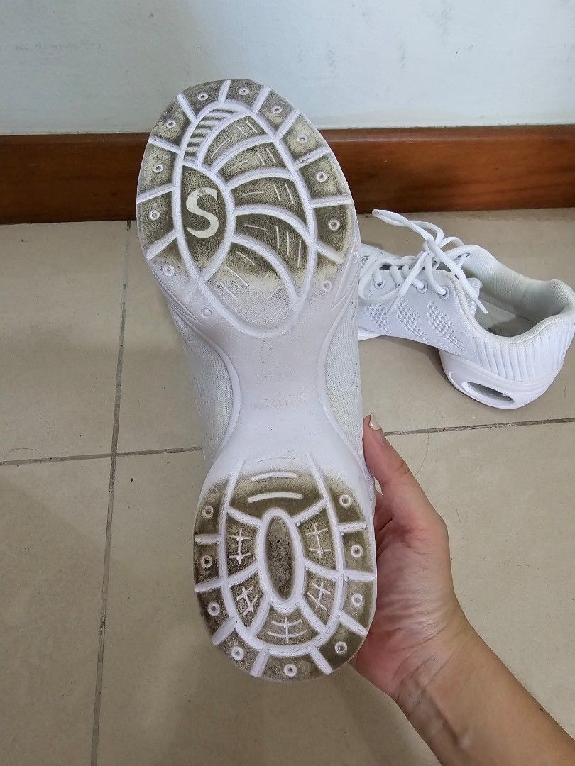 White jazz clearance dance shoes