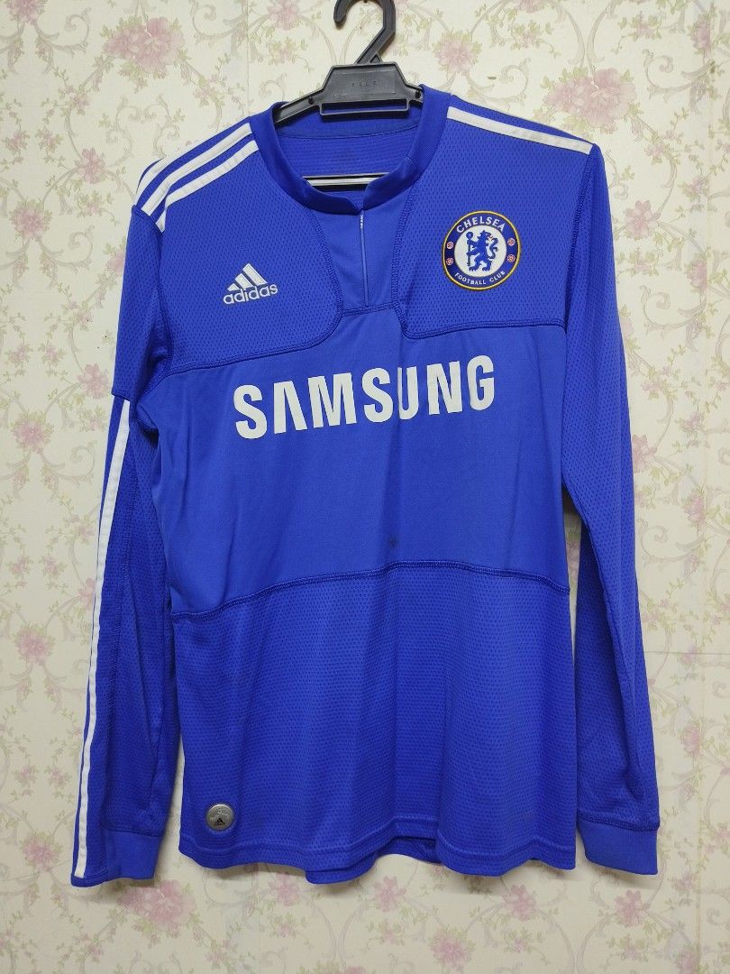 Jersey Chelsea size s Men s Fashion Activewear on Carousell