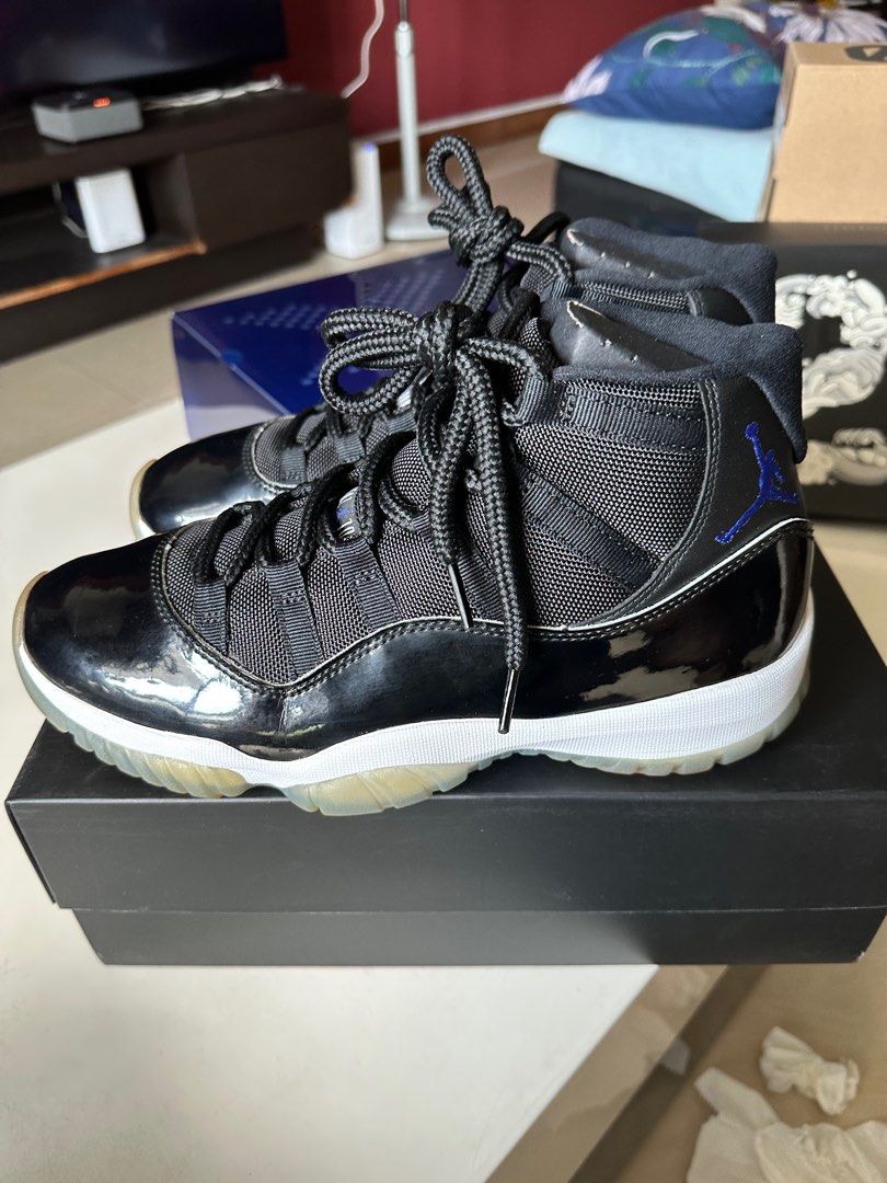 Used jordan 11 outlet space jams