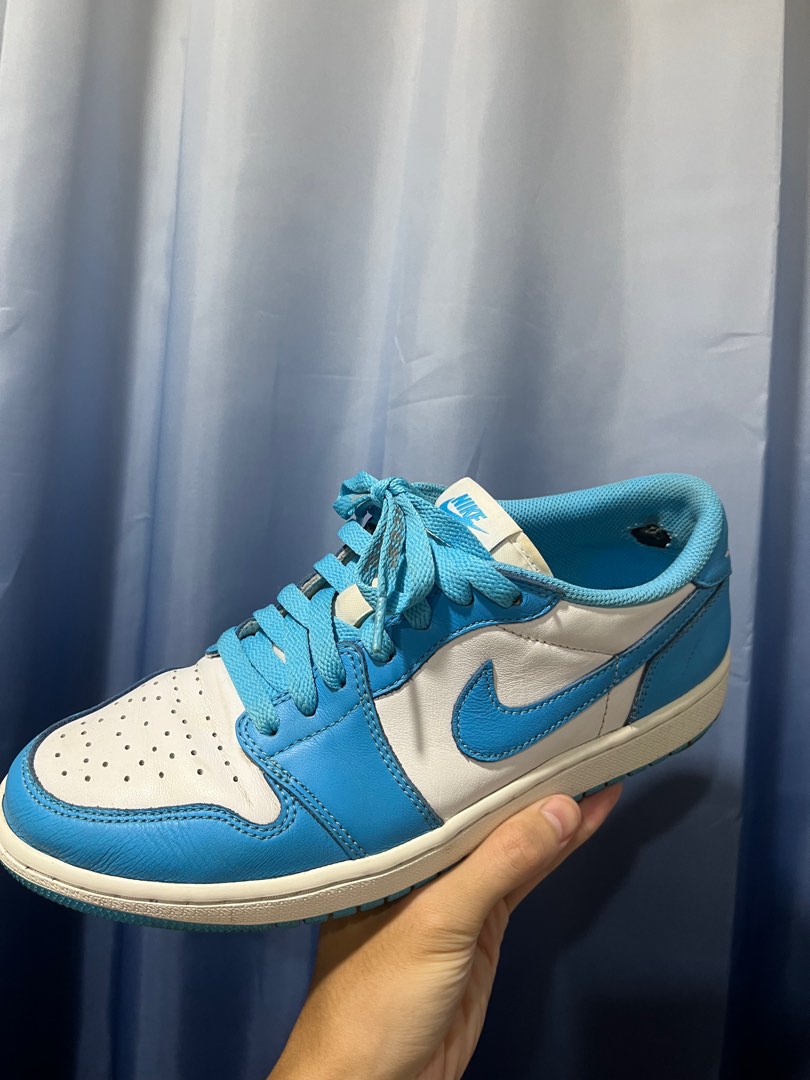 Jordan 1 X SB UNC北卡藍, 他的時尚, 鞋, 休閒鞋在旋轉拍賣