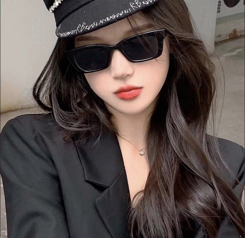 New Net Red Universal Sunglasses Sunglasses Female Korean Fashion Street  Shooting Super Hot Glasses Gay Style