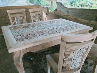 Kursi mkn motif K4 .tinggal proses fijising