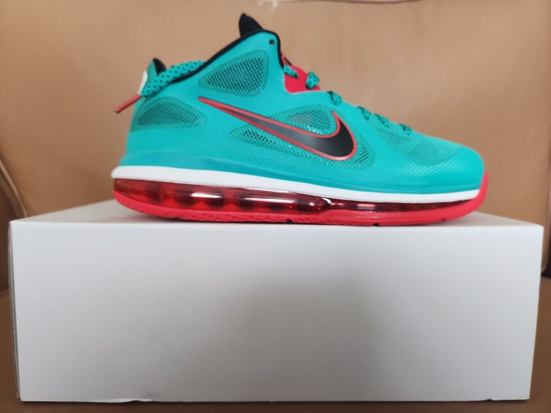 nike lebron 9 lfc