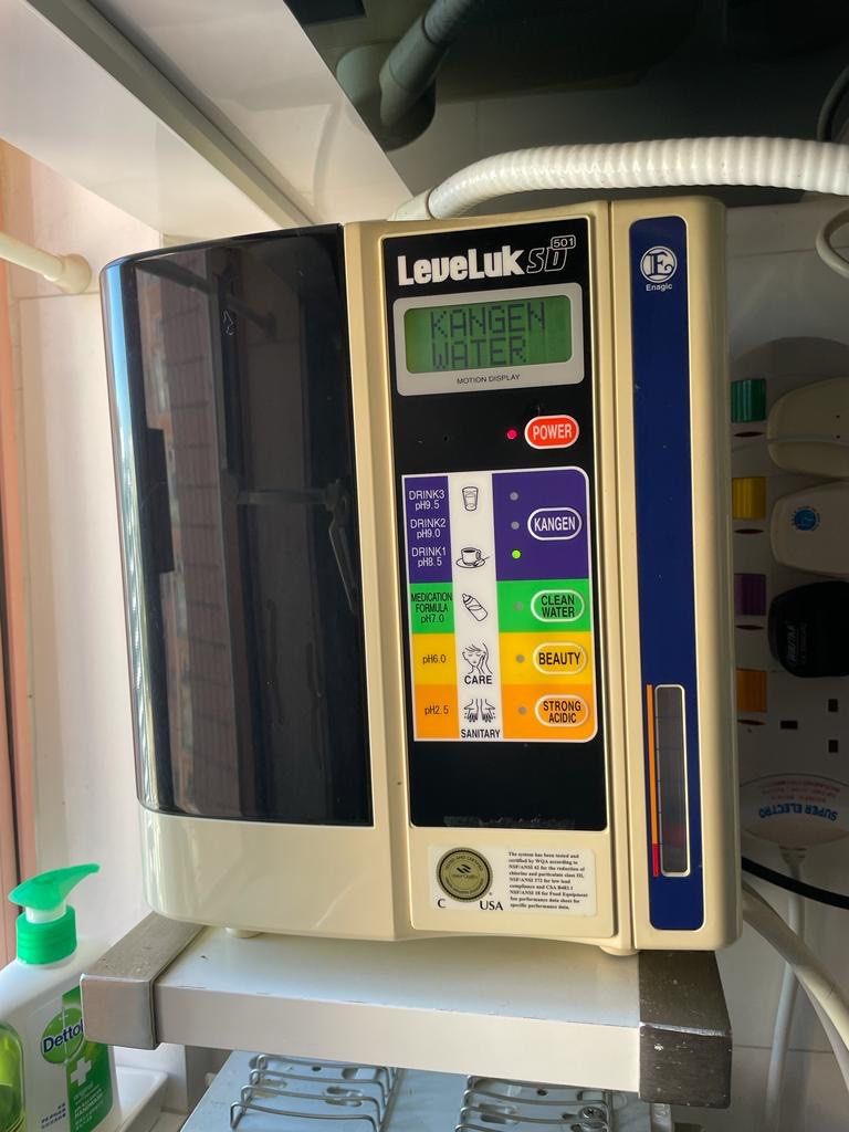 Enagic Leveluk SD501 カンゲン水イオナイザー機キッチン・日用品・その他