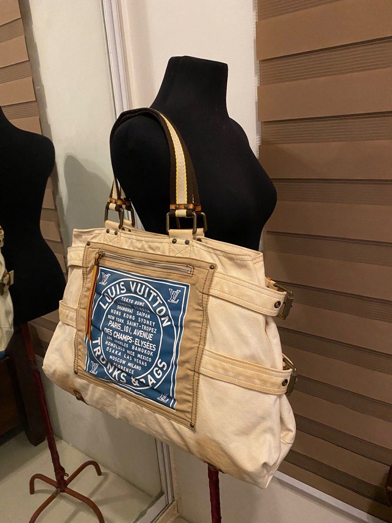 Louis vuitton globe discount shopper canvas bag