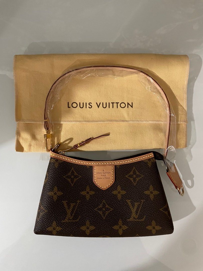 LV Louis Vuitton Mini Delightful Pochette Chain Bag 5.0