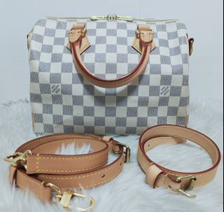 Louis Vuitton Speedy 22, Luxury, Bags & Wallets on Carousell